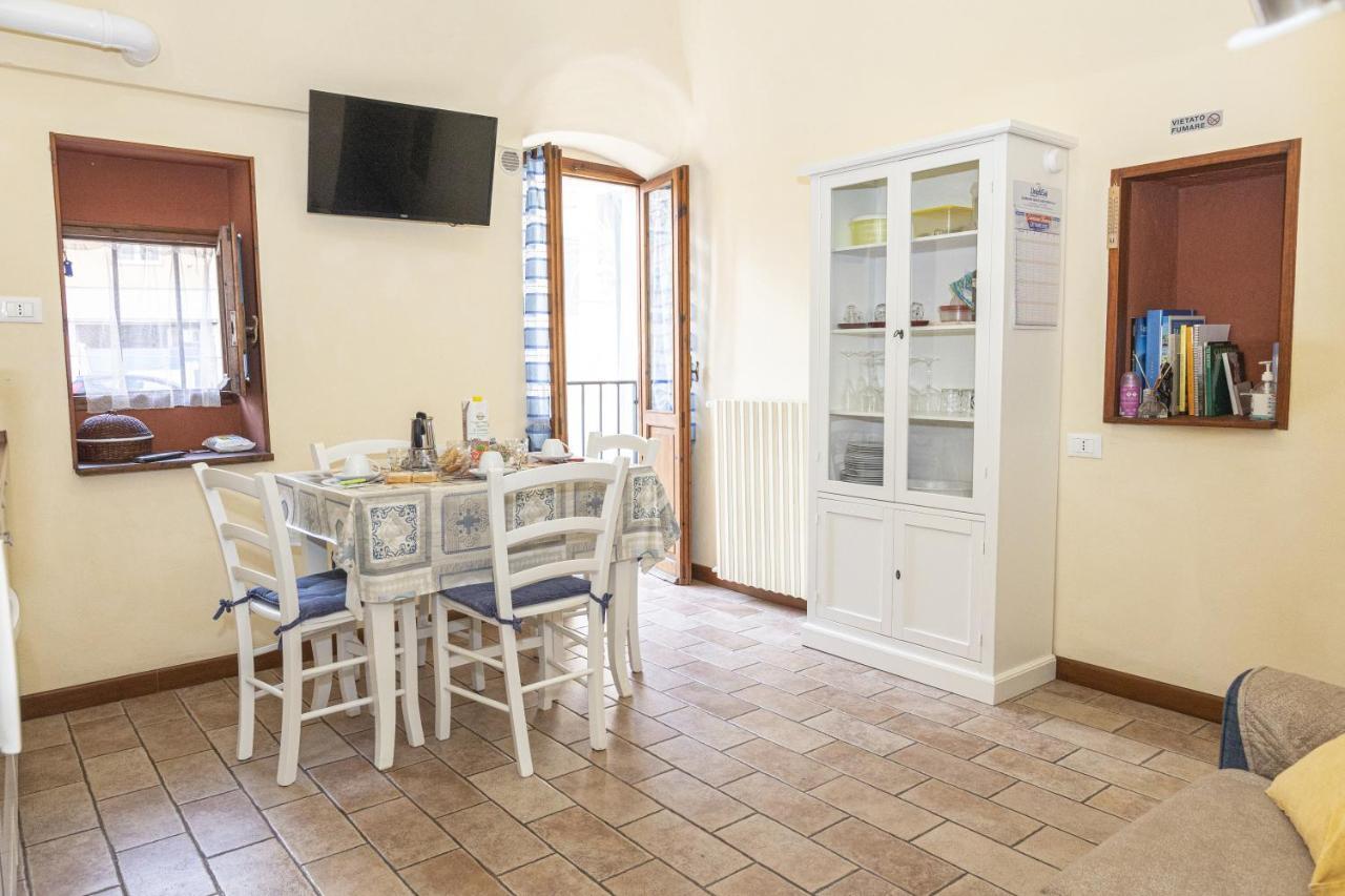 Centralissimo Trilocale Su Due Piani - Flavio House Санремо Экстерьер фото