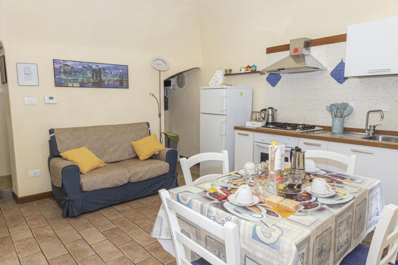 Centralissimo Trilocale Su Due Piani - Flavio House Санремо Экстерьер фото
