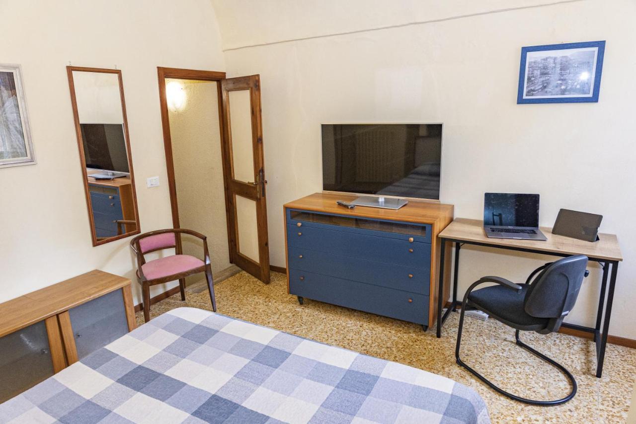 Centralissimo Trilocale Su Due Piani - Flavio House Санремо Экстерьер фото