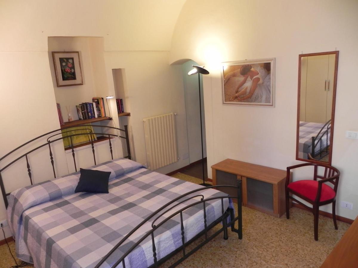 Centralissimo Trilocale Su Due Piani - Flavio House Санремо Экстерьер фото